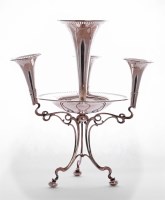 Lot 84 - An Edwardian silver centrepiece