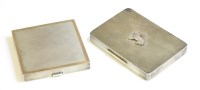 Lot 414 - A sterling silver hinged box by F W Goldsmiths