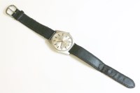 Lot 539 - A gentlemen's stainless steel Omega Automatic Genève watch