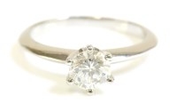 Lot 589 - A platinum single stone diamond ring