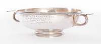Lot 171 - A silver two-handled quaich