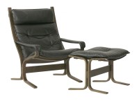 Lot 755 - A bentwood lounge armchair