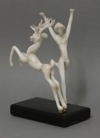 Lot 177 - A Bimini Werkstatte Art Deco glass figure