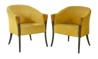 Lot 486 - A pair of tub chairs