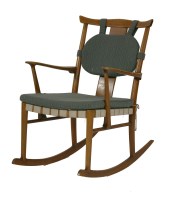 Lot 762 - A rocking chair
