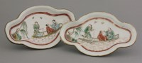 Lot 18 - A pair of wucai quatrefoil Dishes