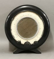 Lot 176 - An Ekco black Bakelite A22 radio