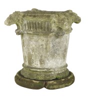 Lot 457 - A stone well head