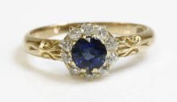 Lot 310 - An Edwardian sapphire and diamond circular cluster ring