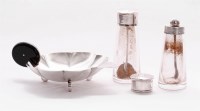 Lot 174 - An Art Deco silver tea strainer