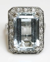 Lot 433 - An 18ct white gold