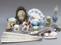 Lot 96 - Small ornaments