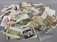 Lot 199 - A quantity of assorted postcards