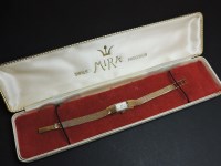 Lot 124 - A ladies 9ct gold Mira mechanical bracelet watch