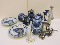 Lot 369 - Two boxes of assorted ceramics