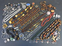 Lot 68 - A box of assorted silver and costume jewellery