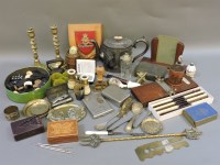 Lot 394 - Various brass