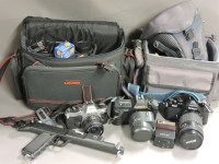 Lot 515 - A collection of cameras and equipment