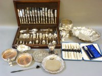 Lot 440 - A quantity of silver plated wares