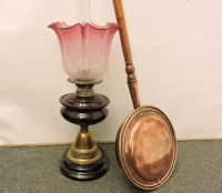 Lot 458 - A Victorian oil lamp