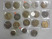 Lot 134 - A quantity of 18th century naval medallions