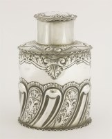 Lot 38 - A Victorian silver tea caddy