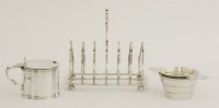 Lot 152 - A Victorian silver seven bar toast rack