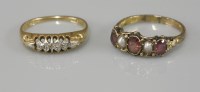 Lot 1031 - A five stone diamond boat shaped ring