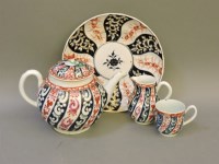 Lot 1322 - Worcester blue and white and polychrome decorated items