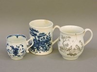 Lot 1203 - A Worcester bell shaped bat printed mug