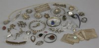Lot 1081 - Silver tablets