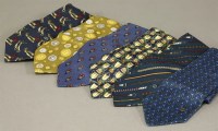 Lot 299 - Six Gucci ties