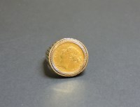 Lot 83 - A shield back half sovereign dated 1884