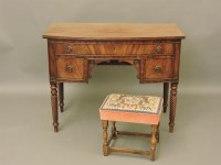 Lot 708 - A Victorian mahogany bow front kneehole dressing table
