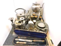 Lot 1380 - A collection of silver plated items
