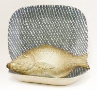 Lot 31 - An English slipware pottery Baking Dish