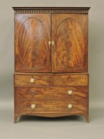 Lot 626 - A Georgian mahogany linen press