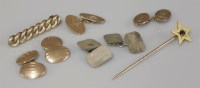 Lot 4 - Two pairs of 9ct gold cufflinks