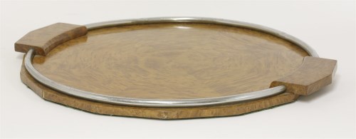 Lot 216 - An Art Deco-style burr walnut tray