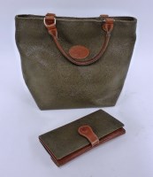 Lot 438 - A Mulberry mole and brandy Scotchgrain 'Hellier' handbag