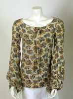 Lot 253 - An original Biba 1960s crêpe cream top