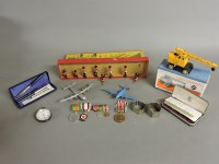 Lot 85 - A Dinky super toy Coles mobile crane