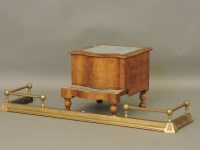 Lot 483 - A pine blanket box