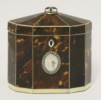 Lot 55 - A George III tortoiseshell single compartment tea caddy
