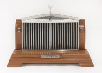 Lot 2 - A Rolls Royce 'Silver Wraith II' radiator grille