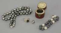 Lot 17 - A single row cultured freshwater pearl necklace