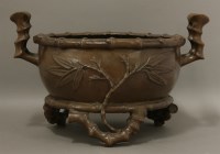 Lot 532 - A bronze incense burner