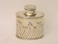 Lot 1138 - A silver tea caddy