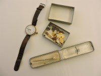 Lot 1065A - A pair of 18ct gold oval cuff links