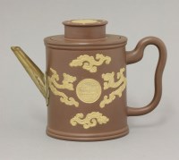 Lot 100 - A cylindrical Pot
